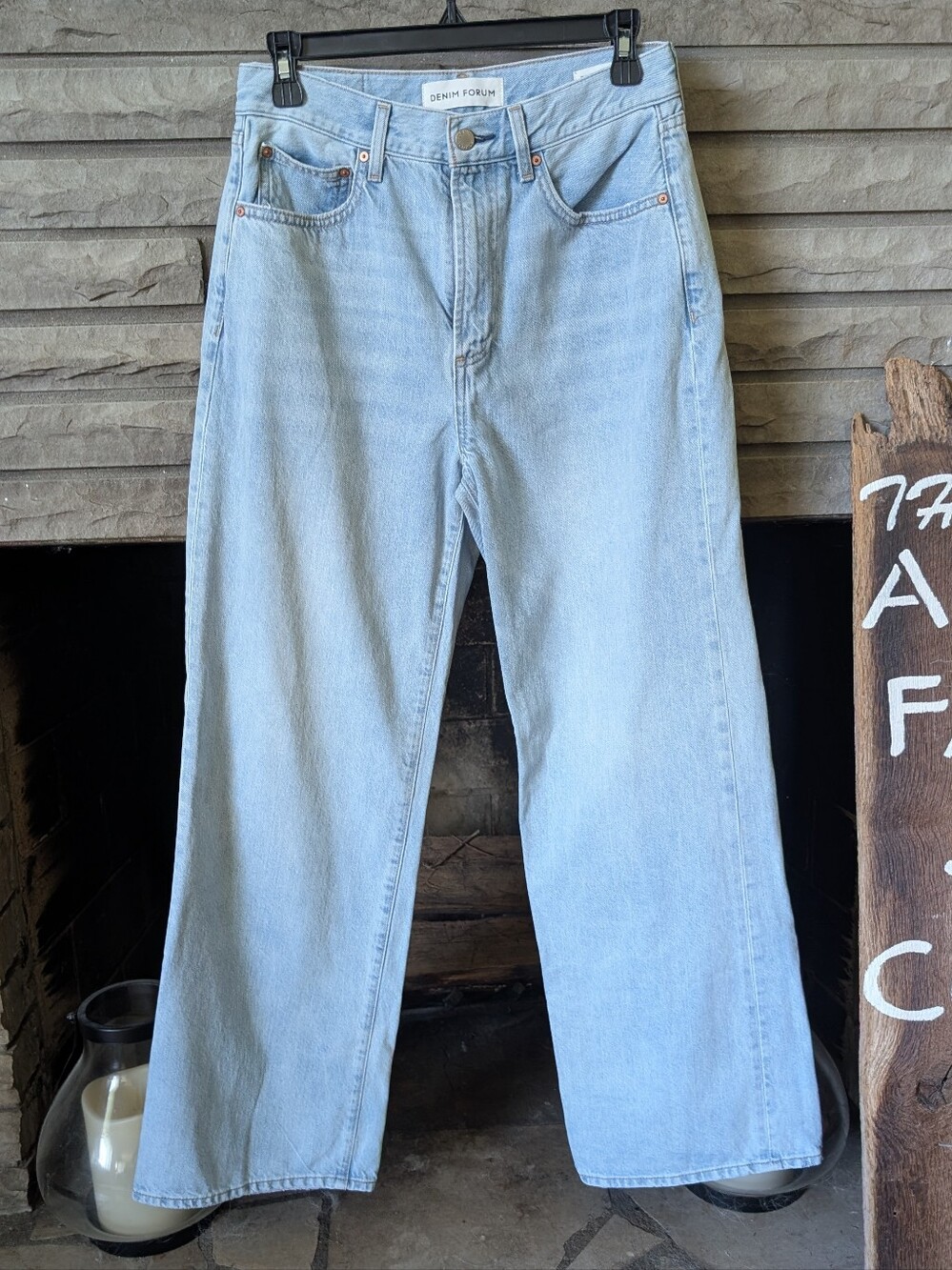 Aritzia Denim Forum Light Blue Farrah Highrise Featheweight Wide Leg Jeans